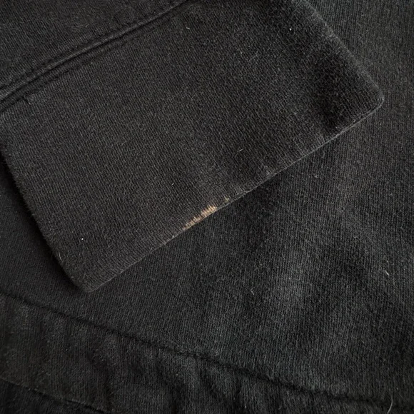 Vineyard Vines Black Quarter Zip - Picture 3 of 3